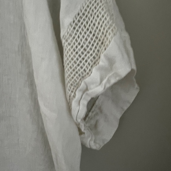 Linen white shirt - Picture 4 of 5